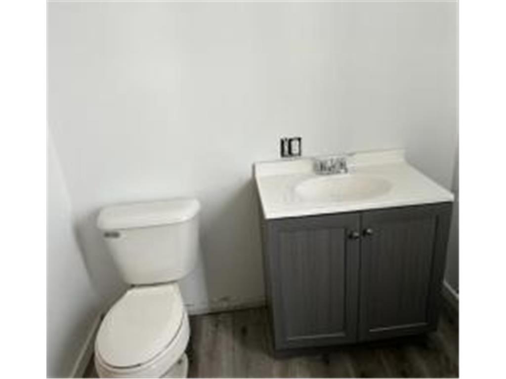 702 N 6th Street Mankato MN 56001 7018836 image17