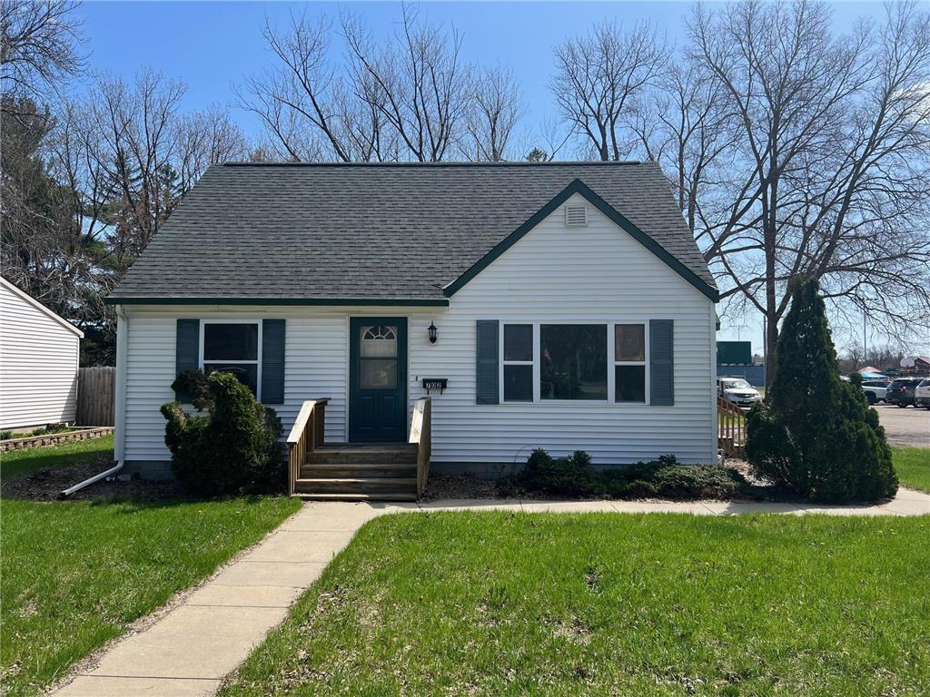 702 N Armstrong Avenue, Litchfield, MN 55355 MLS 6367179 Edina Realty