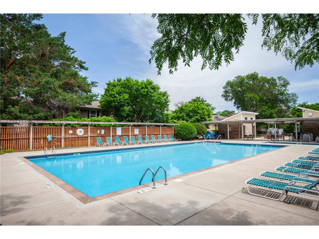 702 Old Settlers Trail #3 Hopkins MN 55343 6814662 image28