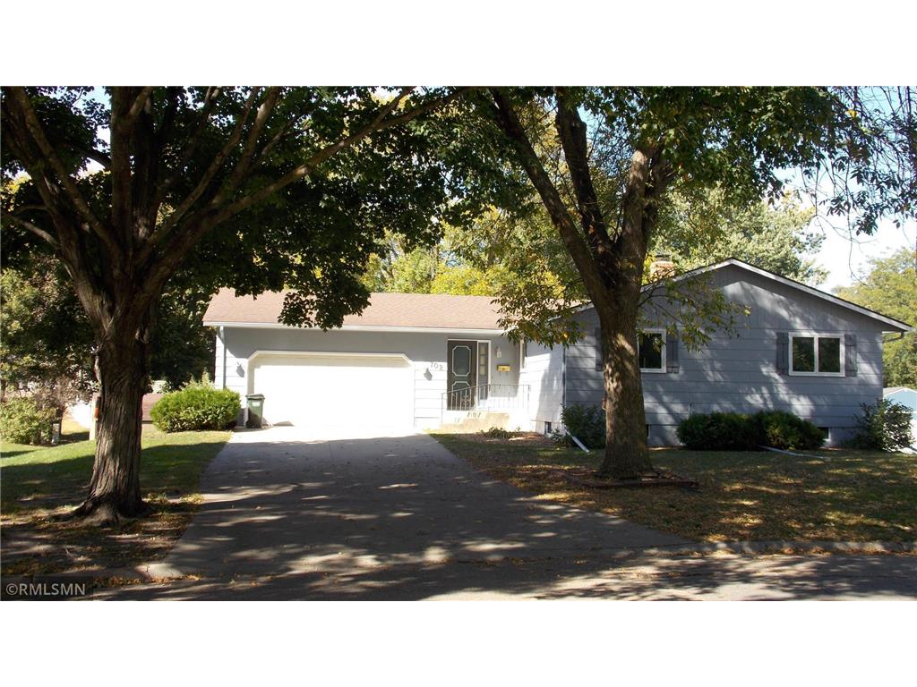 702 Southview Court SW Hutchinson MN 55350 6801703 image1