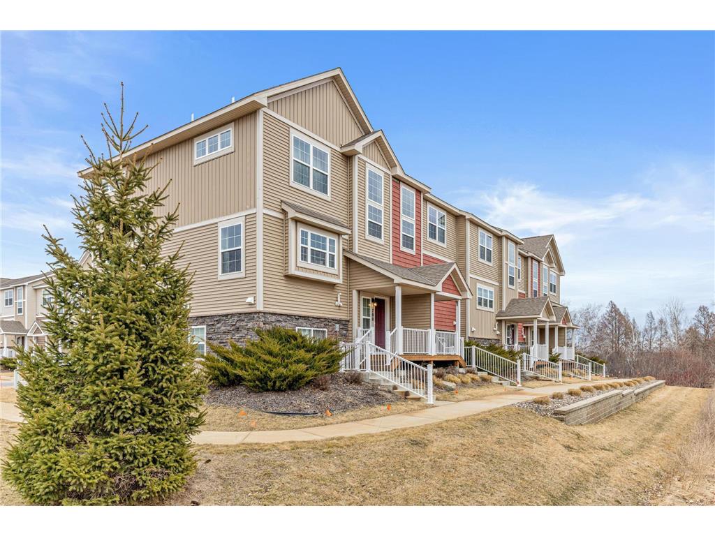 702 Village Drive Lino Lakes MN 55014 6498503 image1