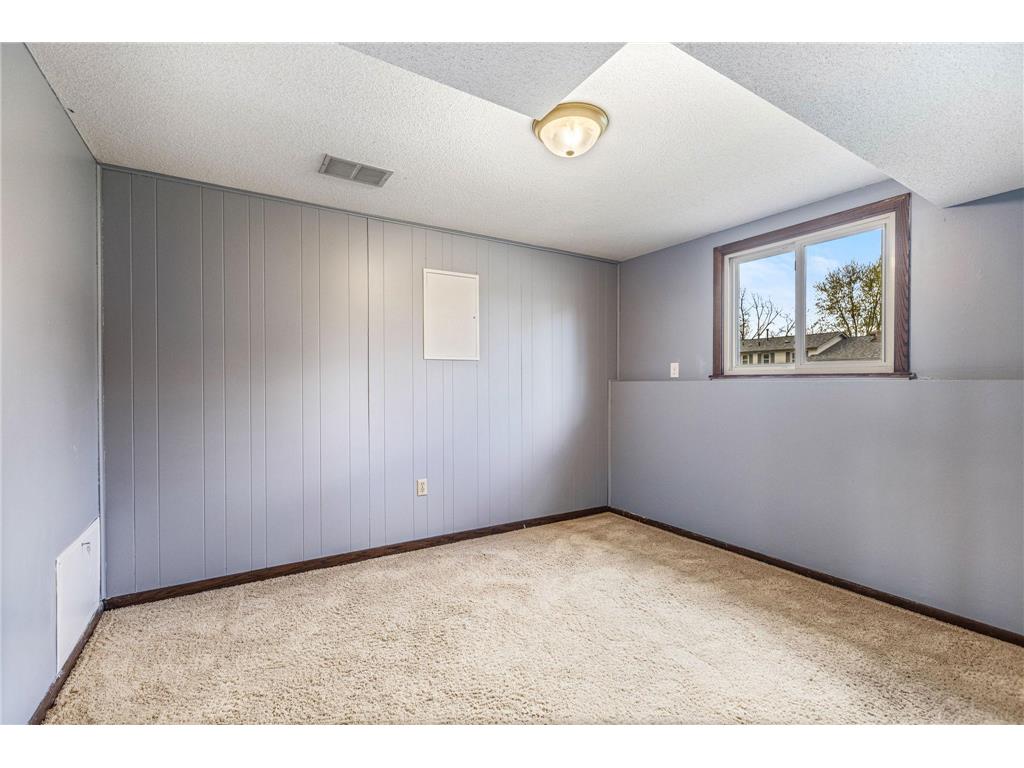 7020 Upper 139th Street W Apple Valley MN 55124 7010105 image22