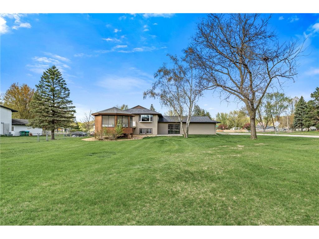 7020 Upper 139th Street W Apple Valley MN 55124 7010105 image39