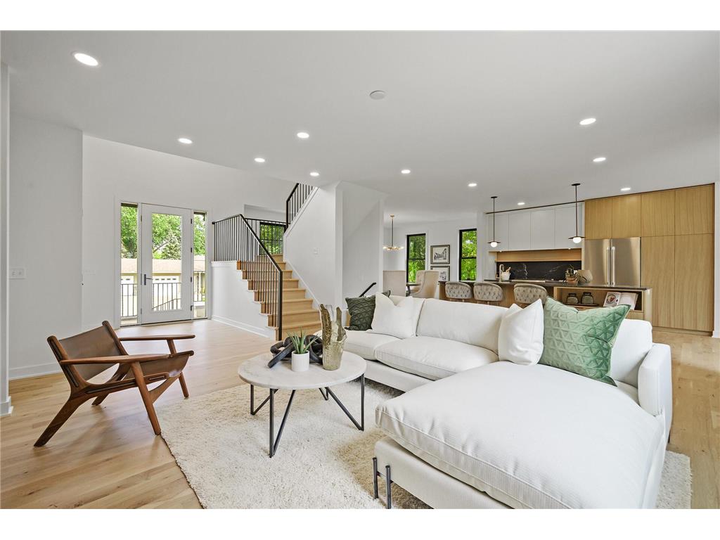 7020 W Shore Drive Edina MN 55435 6573438 image1