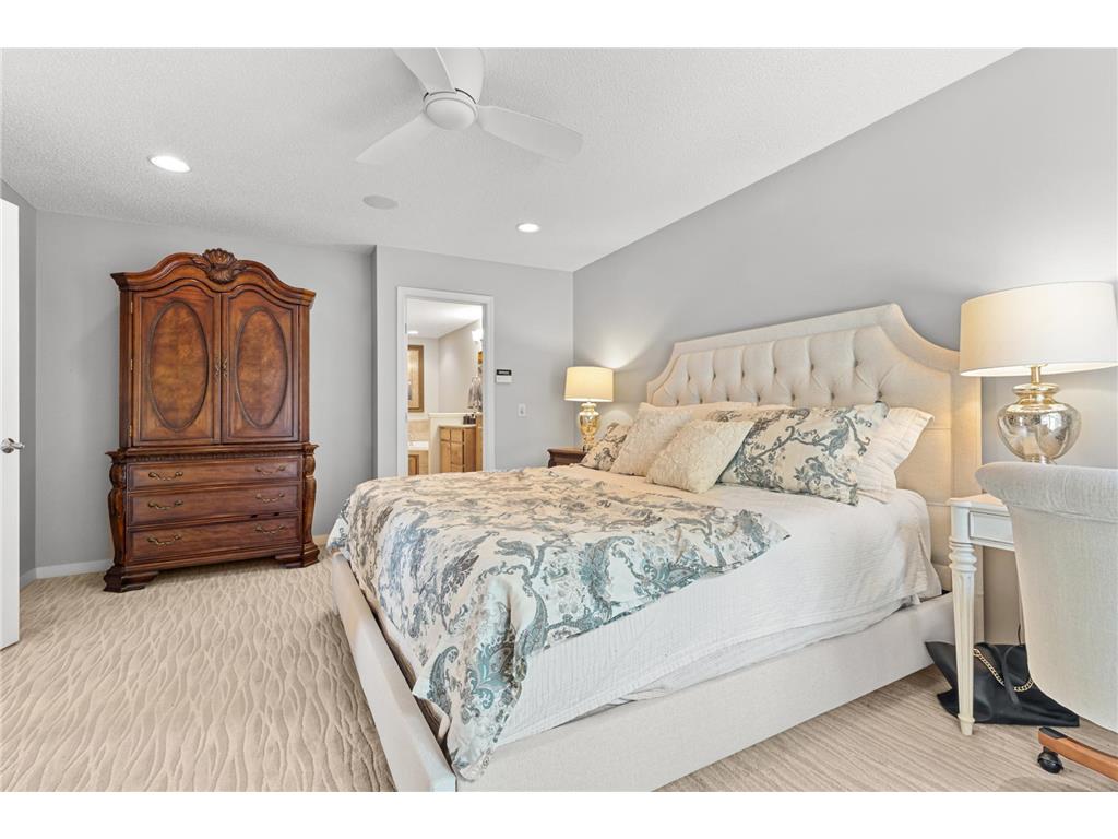7021 Waterstone Lane Woodbury MN 55125 7046196 image16