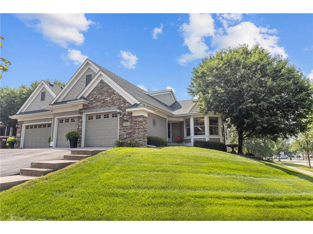 7021 Waterstone Lane Woodbury MN 55125 7046196 image2