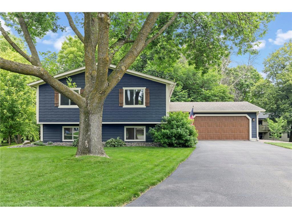 7023 Park View Lane Eden Prairie MN 55346 7107075 image1