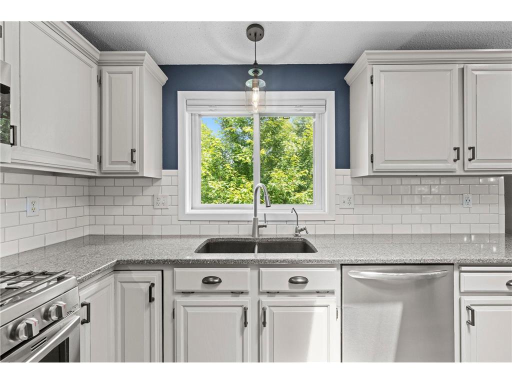7023 Park View Lane Eden Prairie MN 55346 7107075 image12