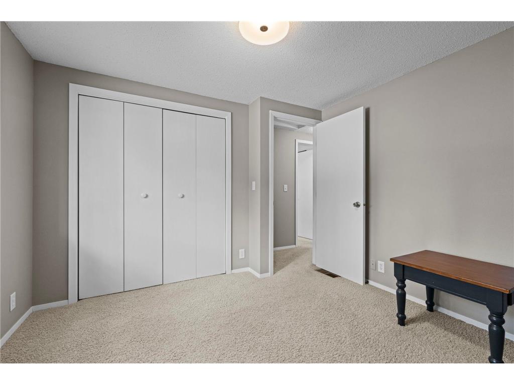 7023 Park View Lane Eden Prairie MN 55346 7107075 image25