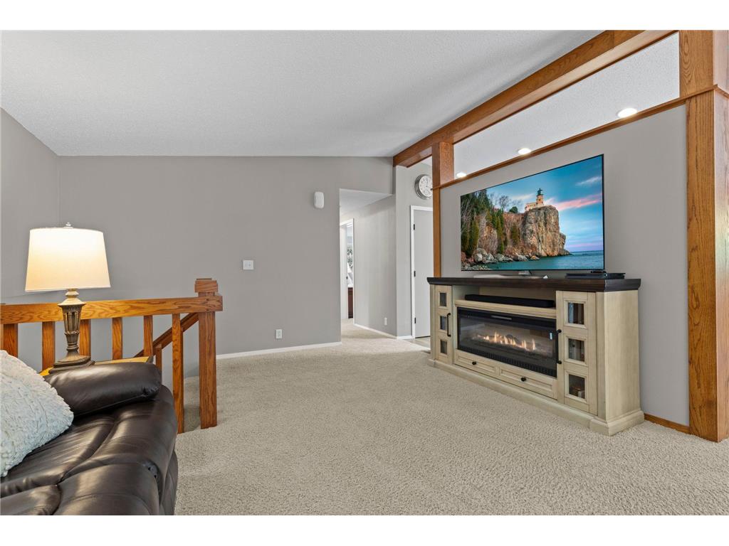 7023 Park View Lane Eden Prairie MN 55346 7107075 image7