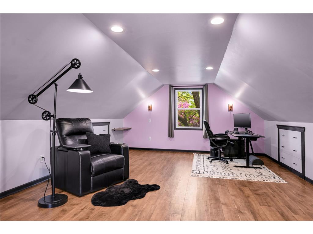 7025 47th Avenue N Crystal MN 55428 7051577 image16