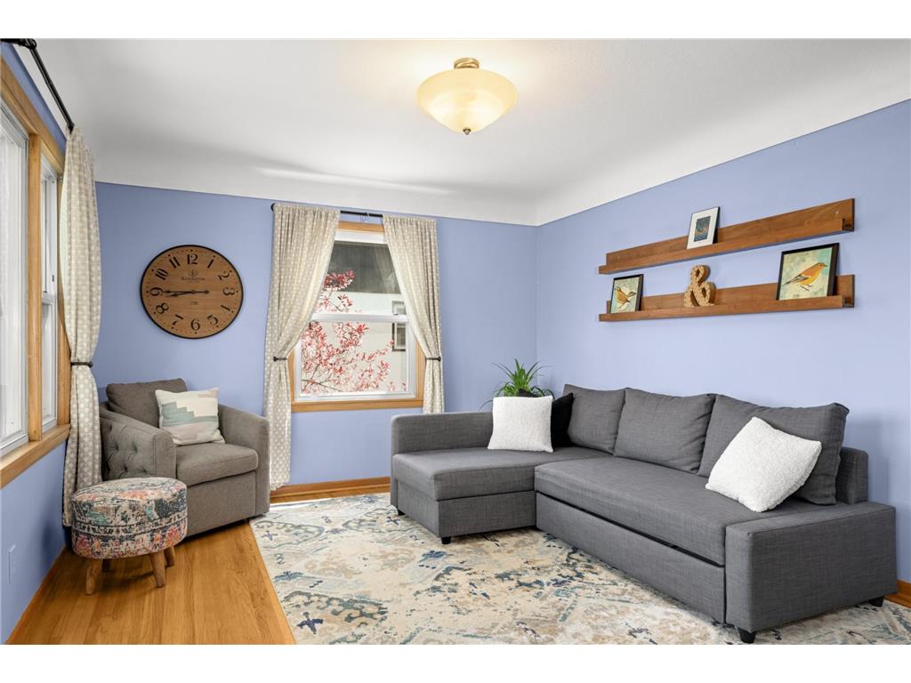 7025 47th Avenue N Crystal MN 55428 7051577 image2