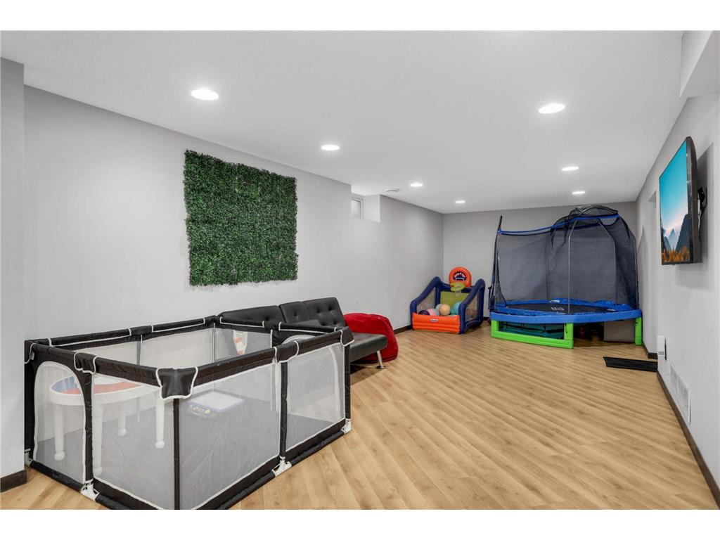 7025 Fremont Avenue N Brooklyn Center MN 55430 6787926 image24