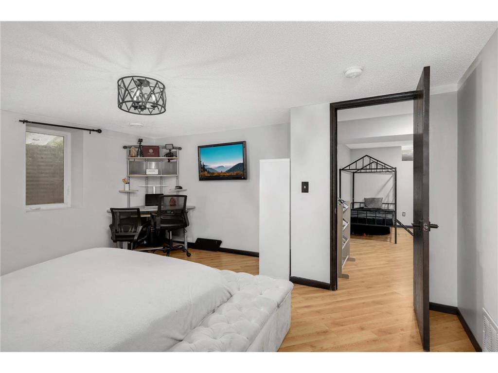 7025 Fremont Avenue N Brooklyn Center MN 55430 6787926 image28