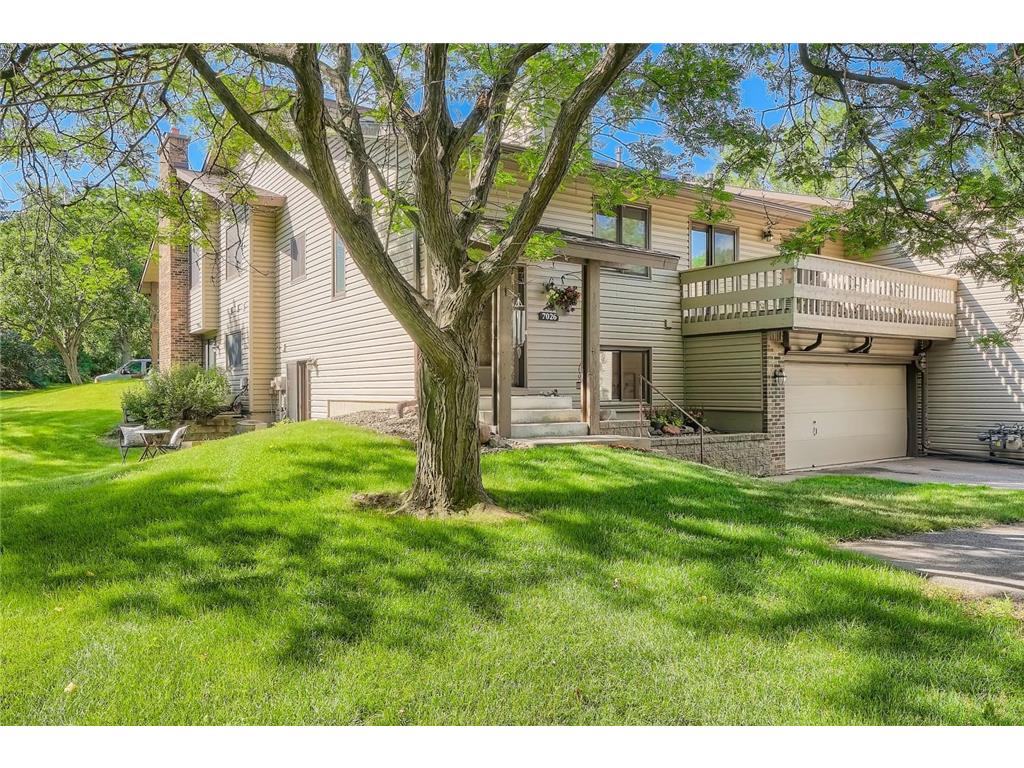 7026 W 113th Street, Bloomington, MN, 55438 MLS 6232634 Edina Realty