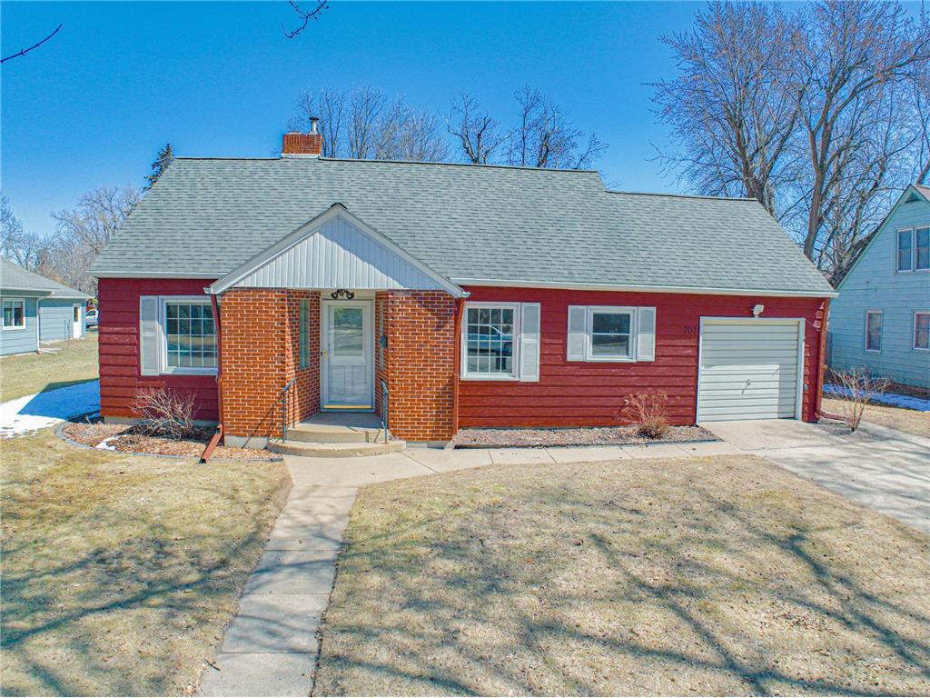 703 11th Street S Benson MN 56215 6697668 image1