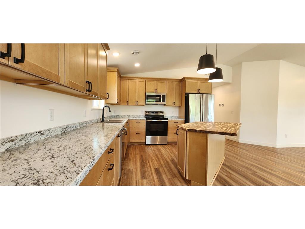 703 2nd Street Henning MN 56551 7001406 image12