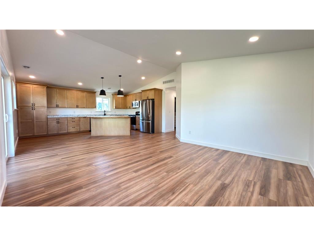 703 2nd Street Henning MN 56551 7001406 image18