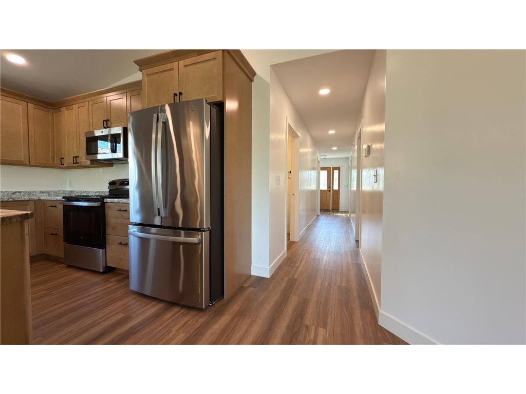 703 2nd Street Henning MN 56551 7001406 image21