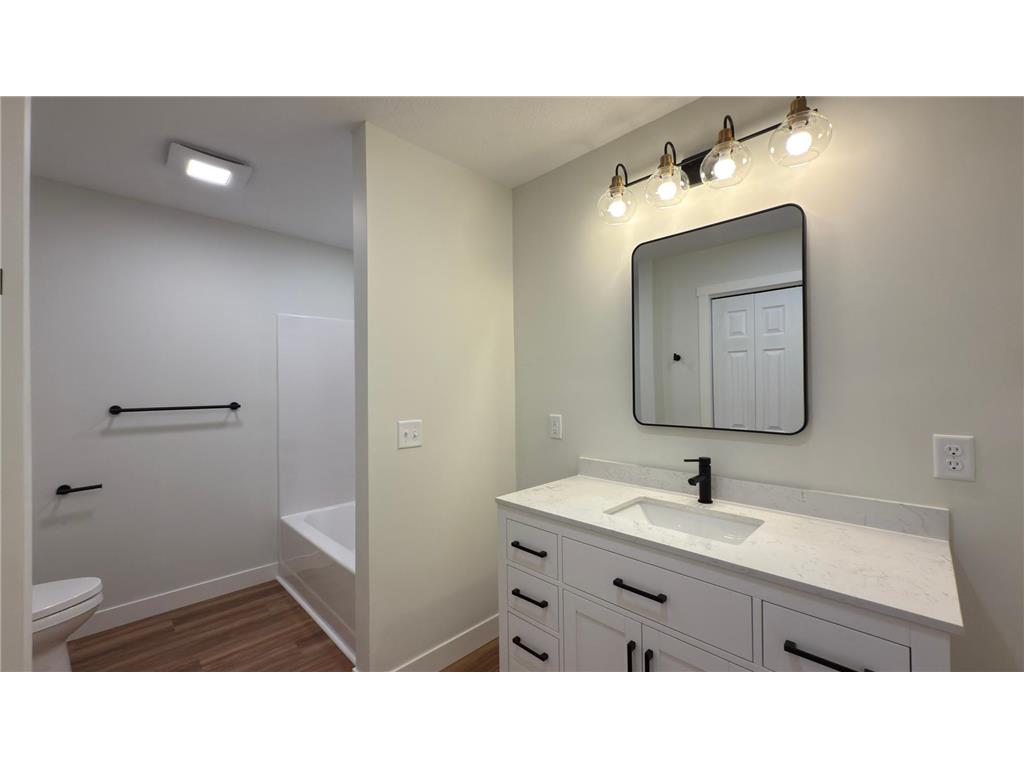 703 2nd Street Henning MN 56551 7001406 image22