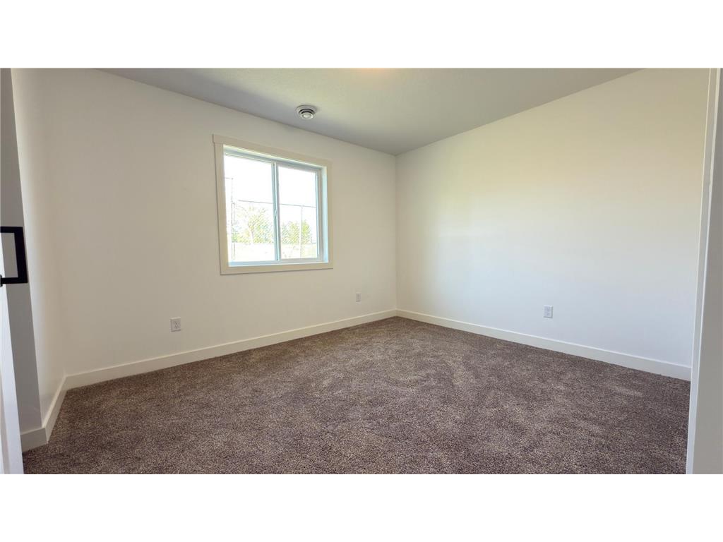 703 2nd Street Henning MN 56551 7001406 image28