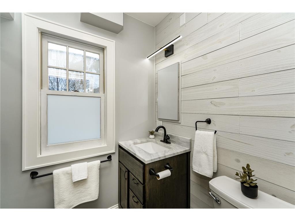 703 9th Avenue SE Rochester MN 55904 7039119 image19