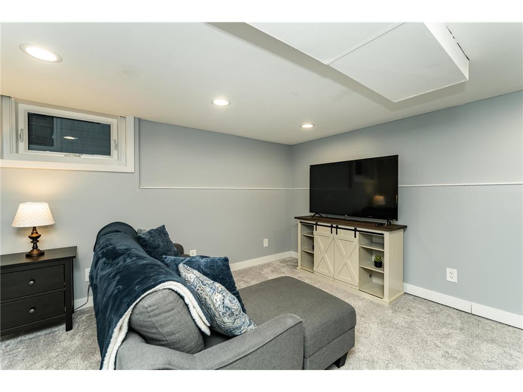 703 9th Avenue SE Rochester MN 55904 7039119 image33