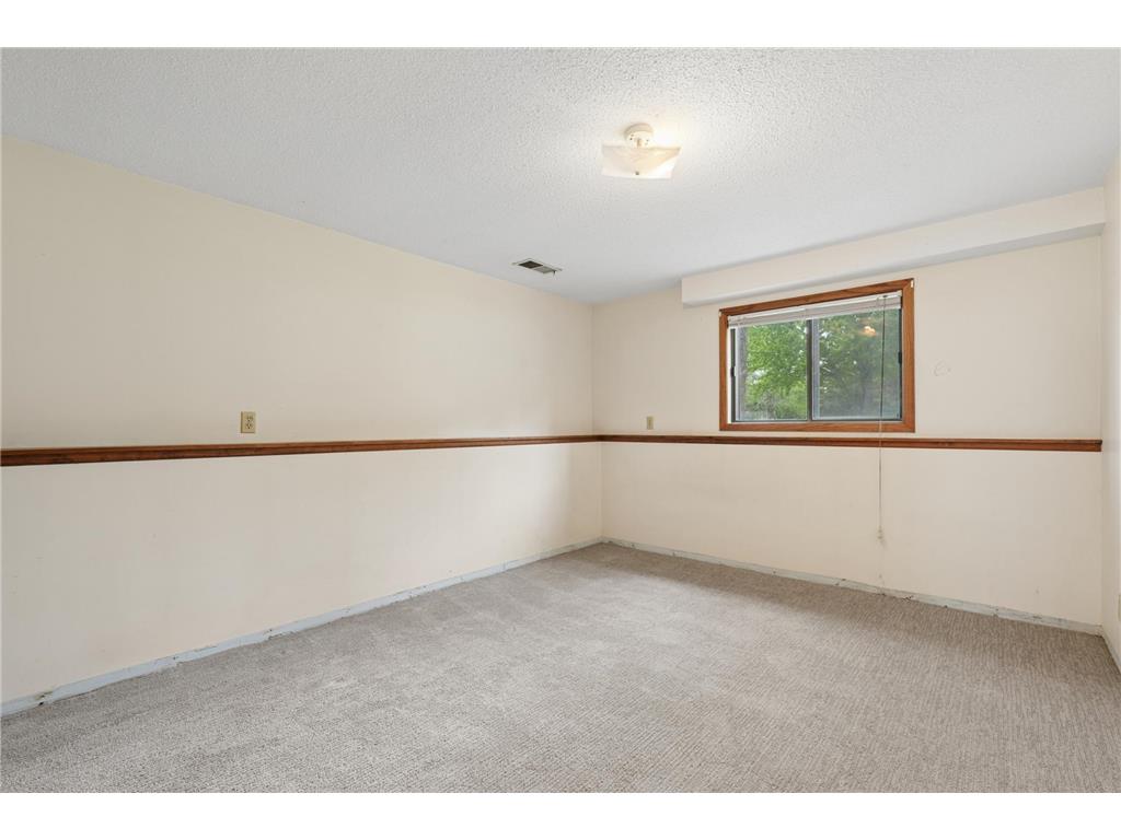 703 Cope Avenue W Roseville MN 55113 7067997 image20