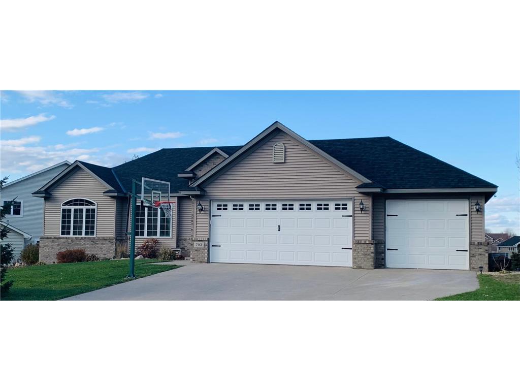 703 Heritage Trail NE New Prague MN 56071 6458497 image1