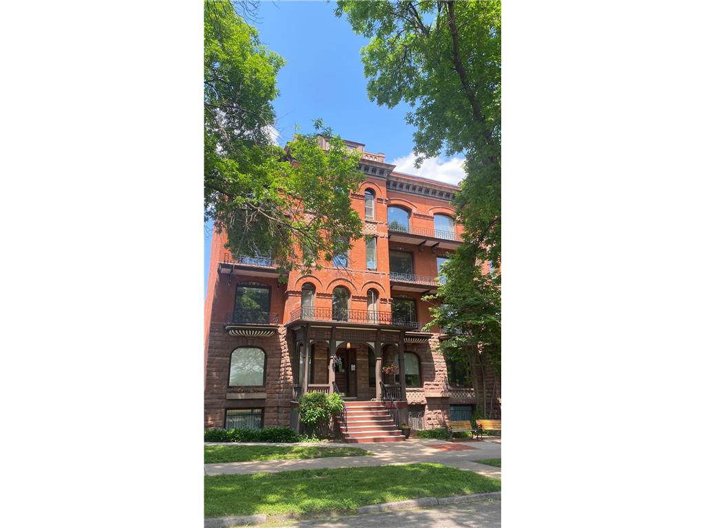 703 Laurel Avenue #4W Saint Paul MN 55104 6733825 image1