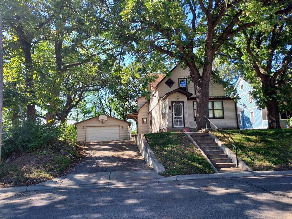 703 N 1st Street Montevideo MN 56265 7010969 image1