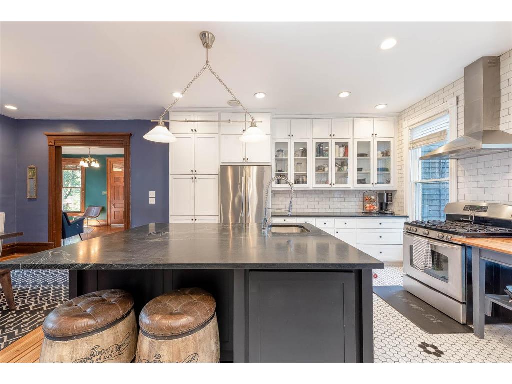 703 N 6th Street Mankato MN 56001 7048289 image18