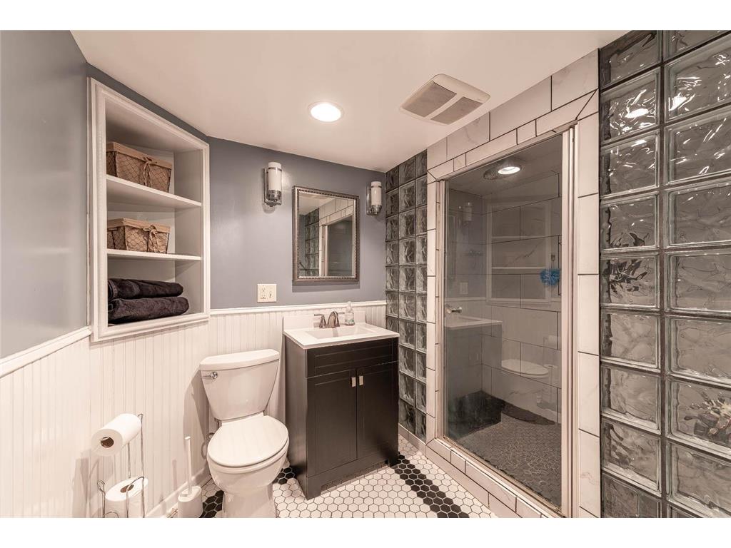 703 N 6th Street Mankato MN 56001 7048289 image35