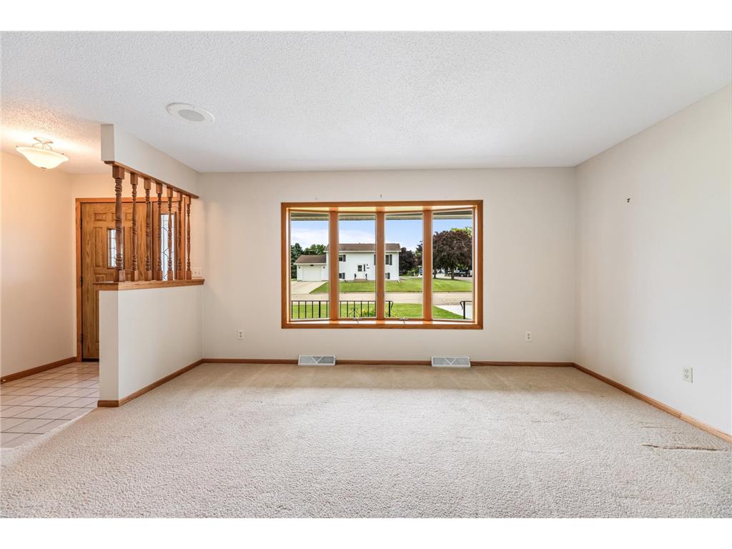 703 N Hokah Street Caledonia MN 55921 7105599 image10