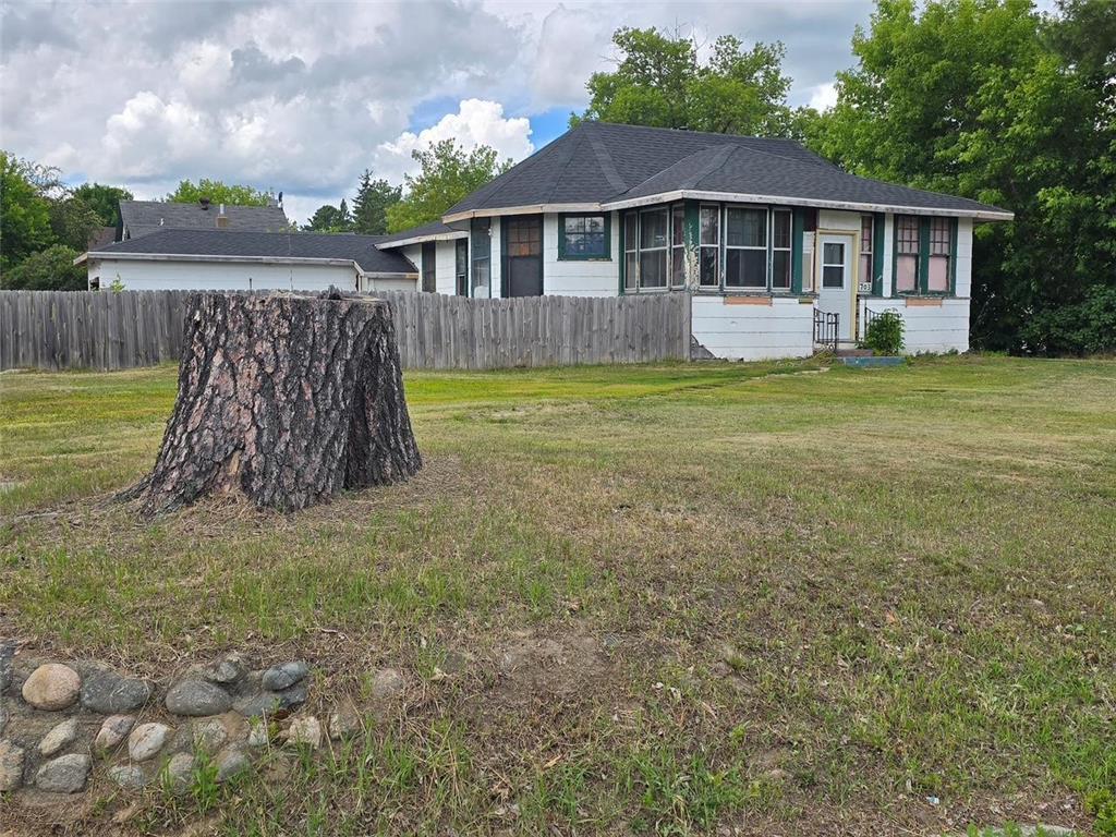 703 NW 3rd Avenue Grand Rapids MN 55744 7100511 image1