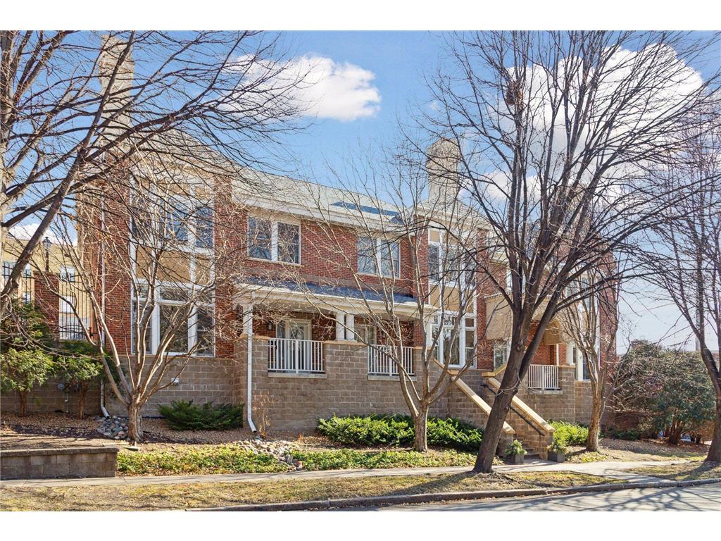 703 Oakland Avenue Saint Paul MN 55102 6495264 image1