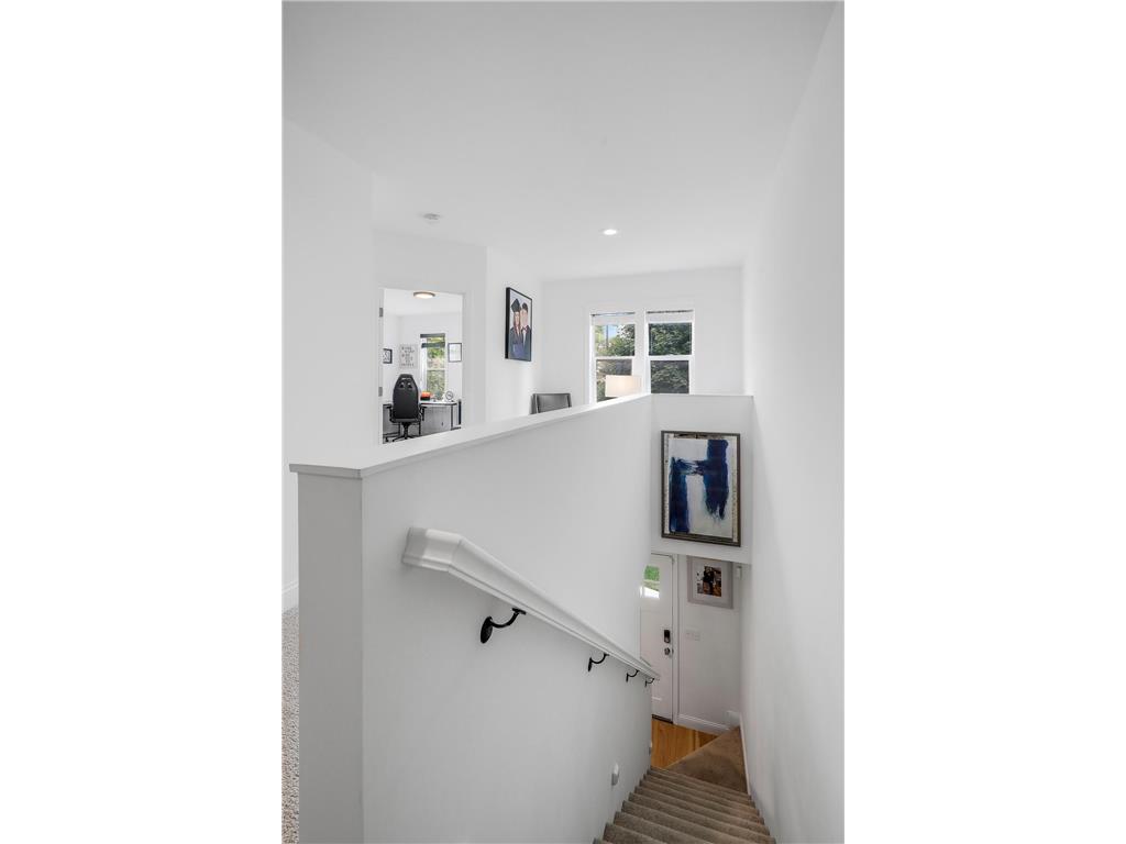 703 Surrey Avenue Saint Paul MN 55106 7016297 image25