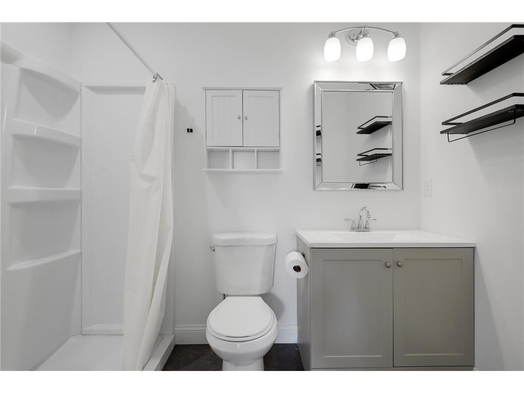 703 Surrey Avenue Saint Paul MN 55106 7016297 image26