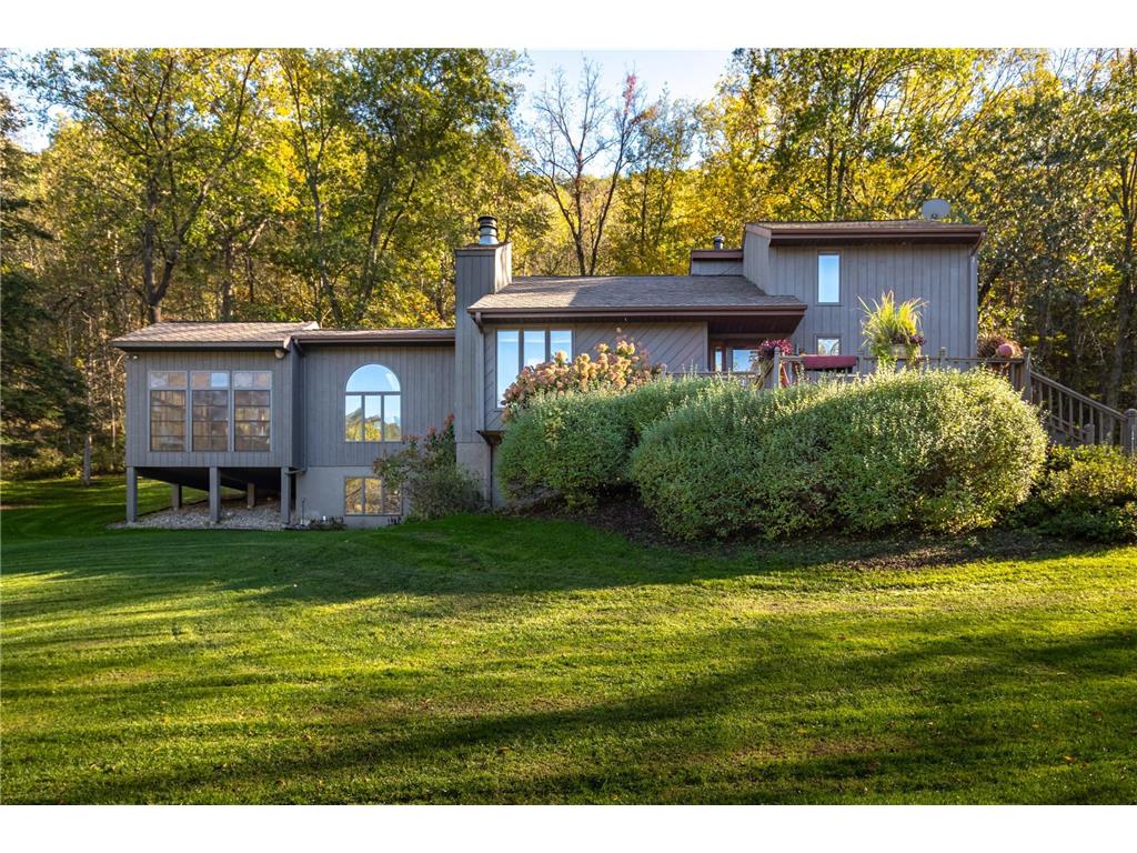 7030 Birchwood Drive Hokah Twp MN 55947 7056847 image1