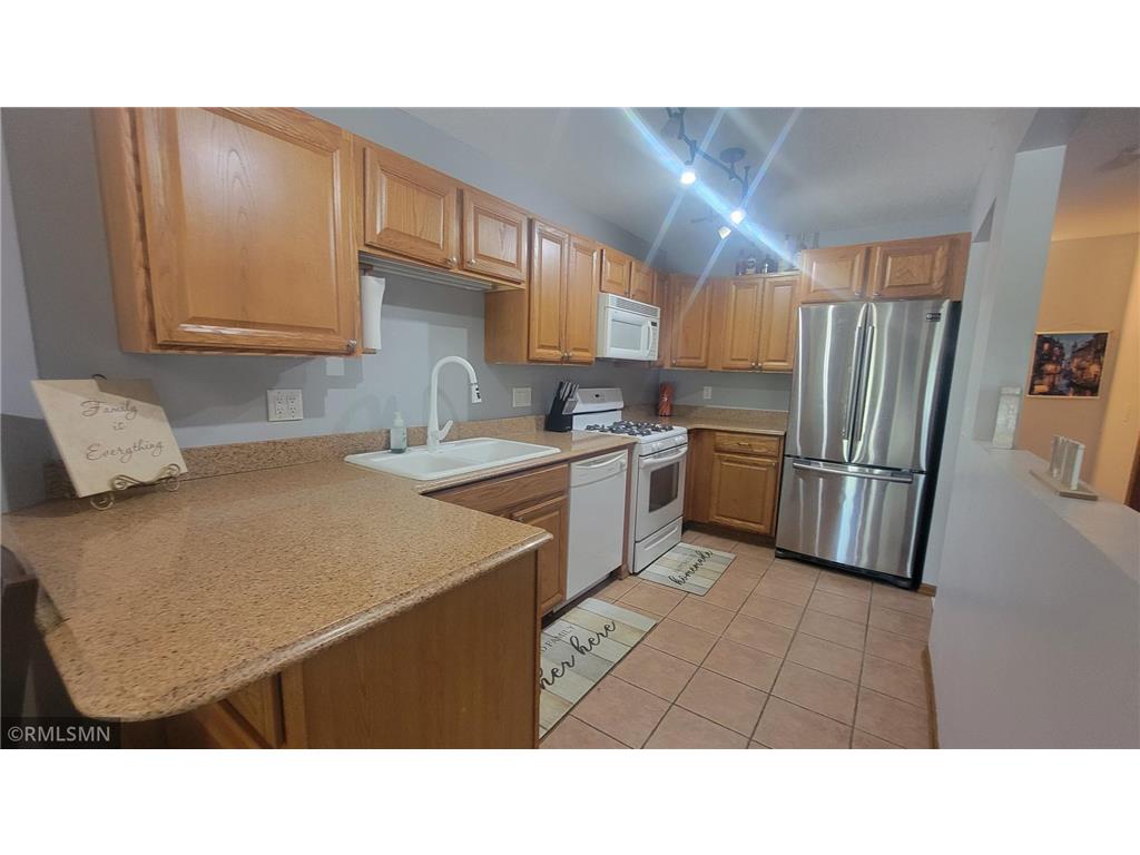 7030 Pima Lane Chanhassen MN 55317 7099943 image3