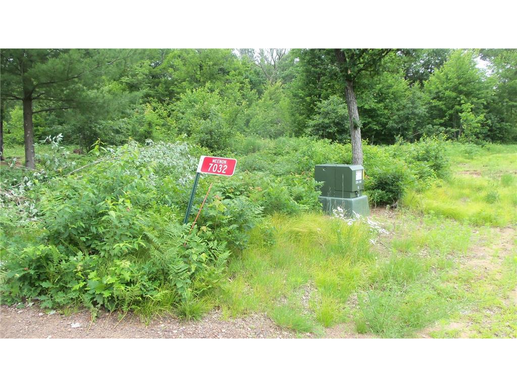 7032 Pinewood Trl Meenon Twp WI 54893 6559260 image1