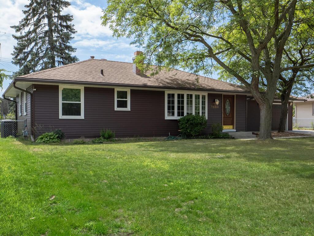 7033 90th Street S Cottage Grove MN 55016 6402315 image1