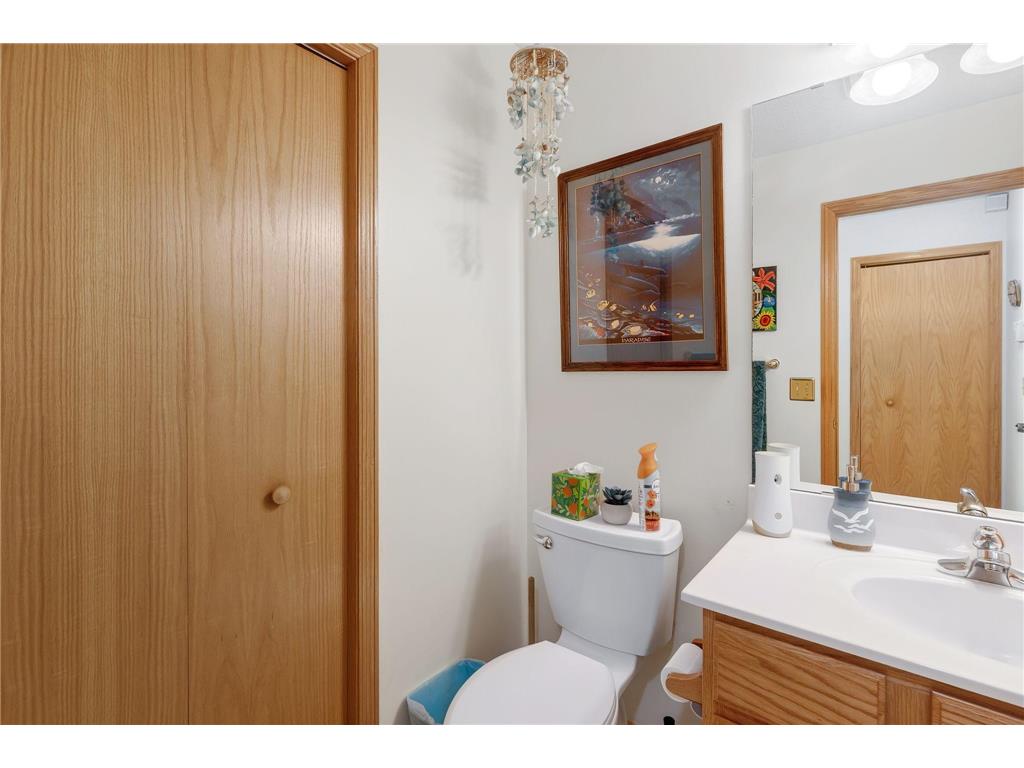 7036 49th Street N Oakdale MN 55128 7077523 image11