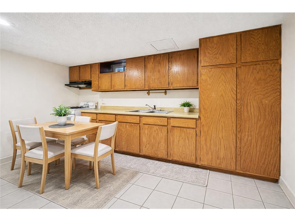 7036 Portland Avenue S Richfield MN 55423 7047415 image16