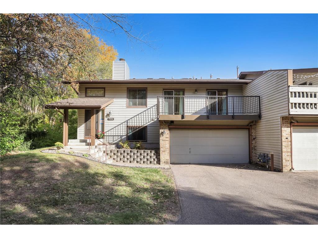 7036 W 113th Street Bloomington MN 55438 6626161 image1