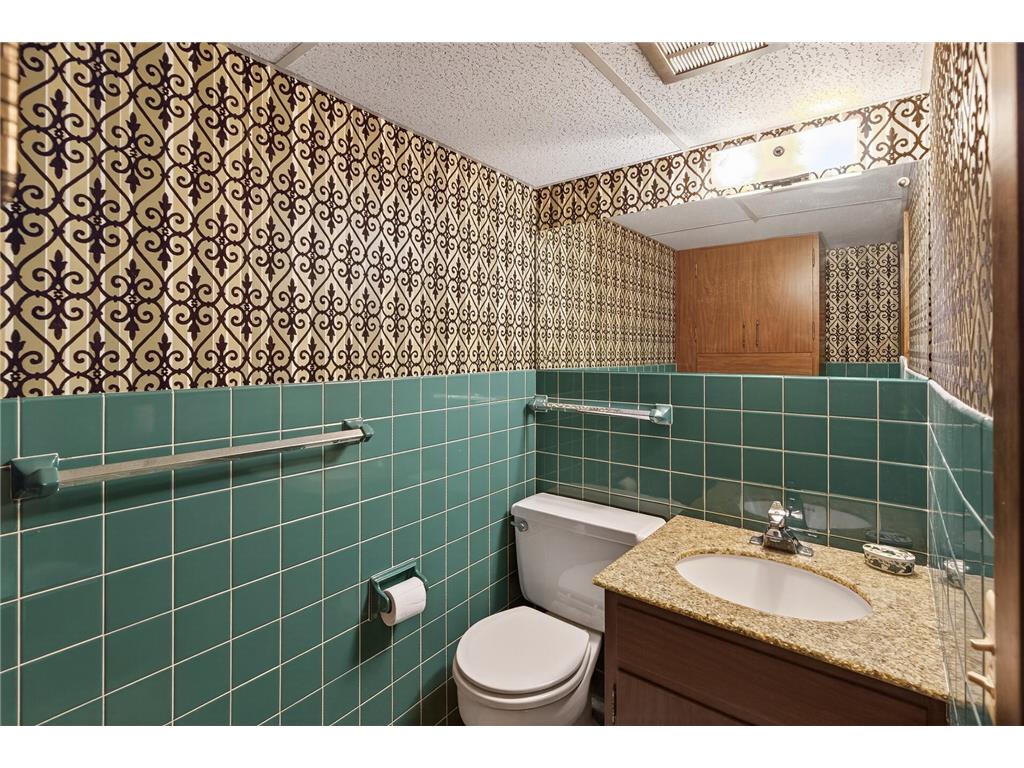 7038 Chicago Avenue S Richfield MN 55423 6823229 image52