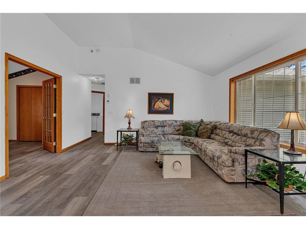704 24th Street SE Willmar MN 56201 7095589 image10