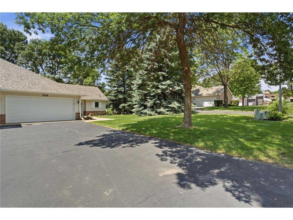 704 24th Street SE Willmar MN 56201 7095589 image27