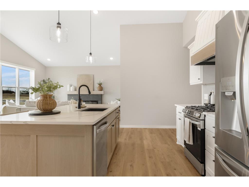 704 7th Avenue NE Isanti MN 55040 7062251 image11