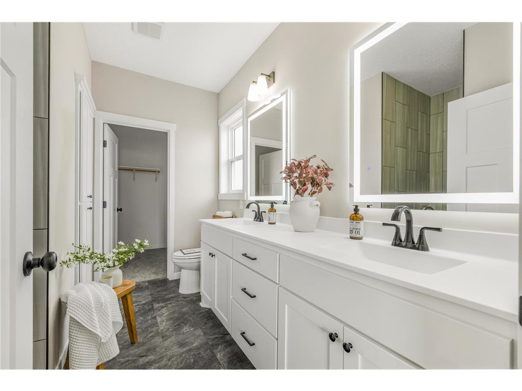 704 7th Avenue NE Isanti MN 55040 7062251 image31